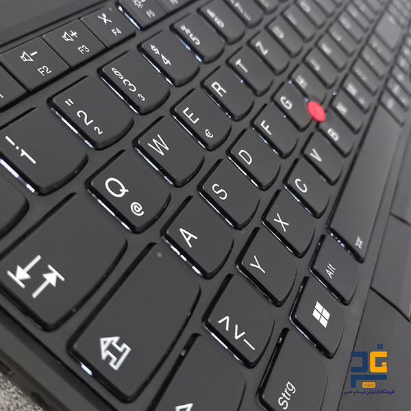 لپ تاپ استوک Lenovo ThinkPad T15 با پردازنده i7 و رم 16 گیگ